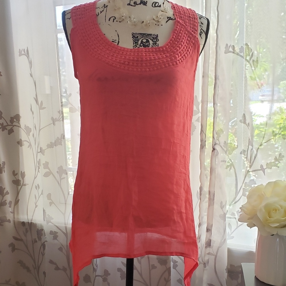 Coral Shirt Size M NWT